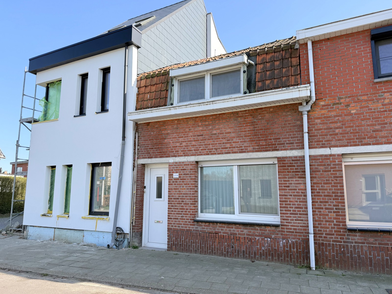 Charmante woning met diepe tuin te Brasschaat! - foto 2