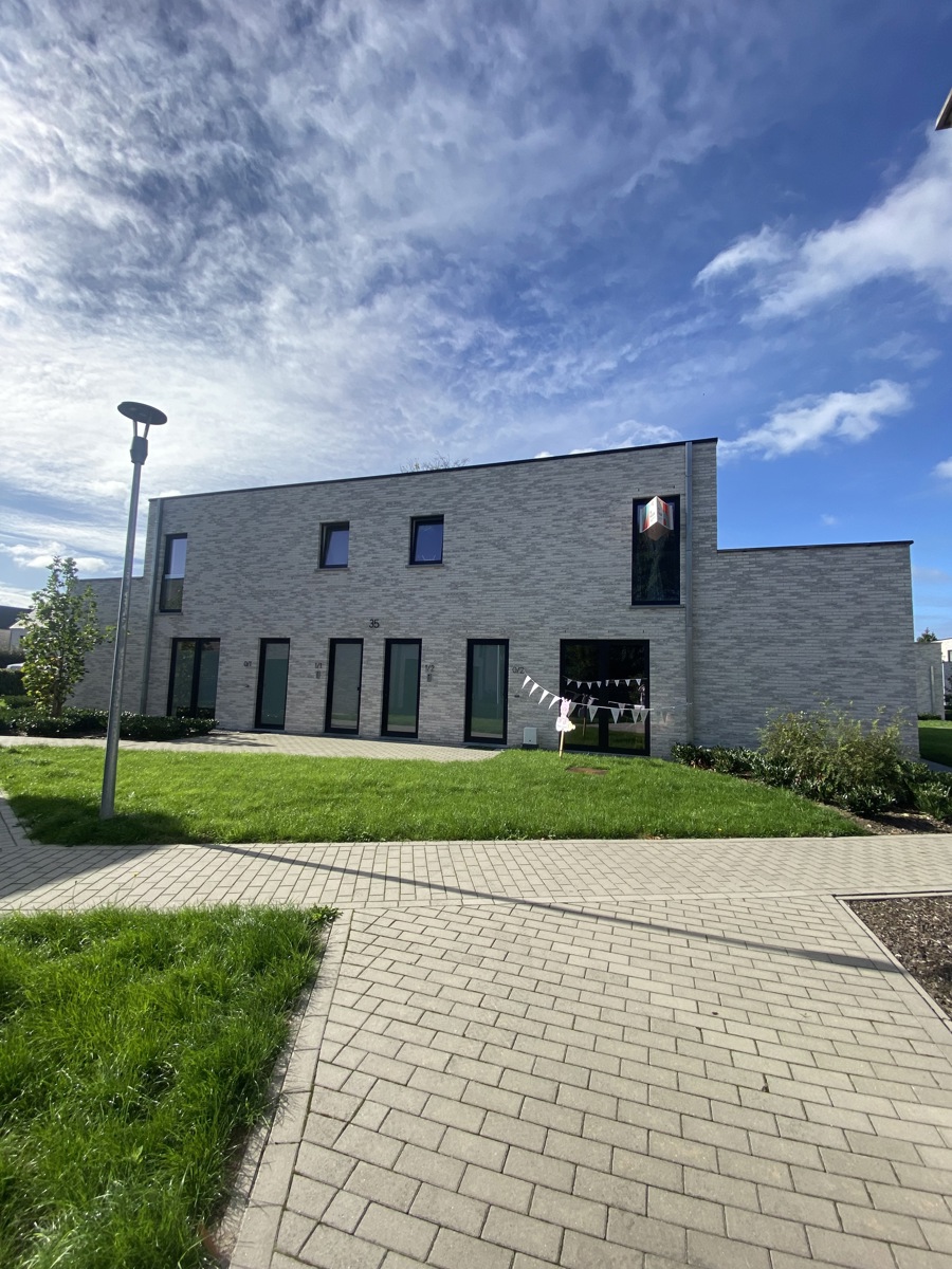 Appartement à louer à Brée