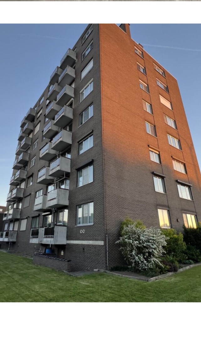 Appartement te koop in Hasselt met 3 slaapkamers - foto 2