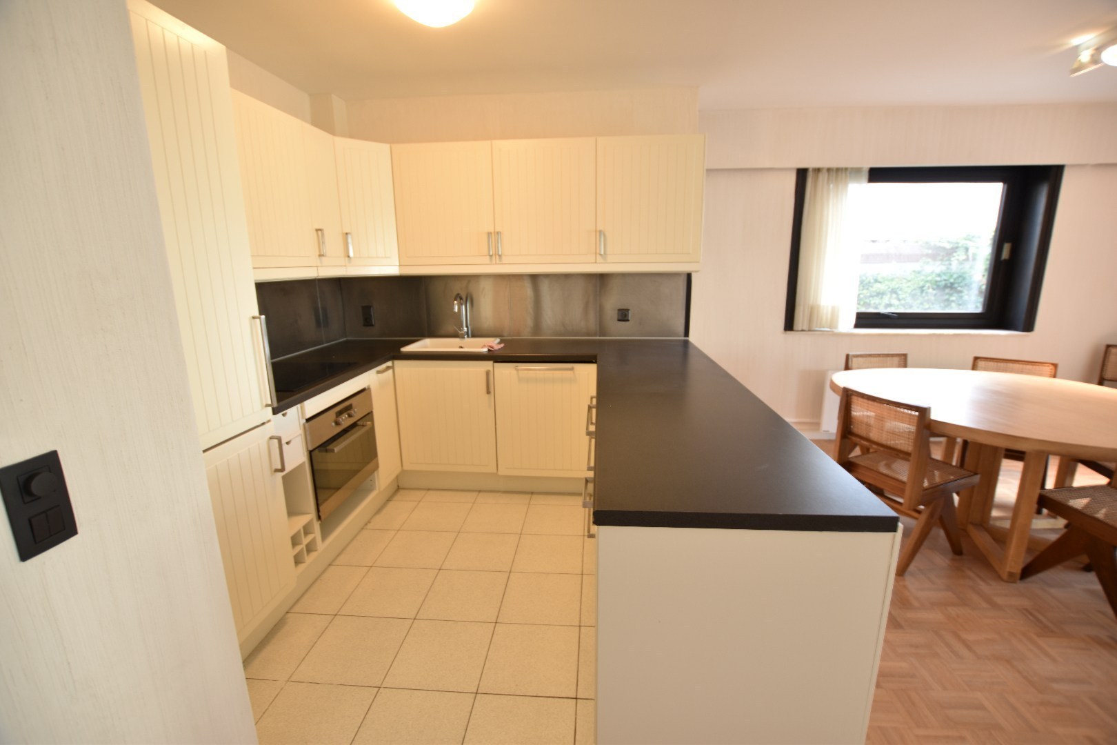 Appartement d'angle au coeur du Zoute près de la place Albert - photo 4