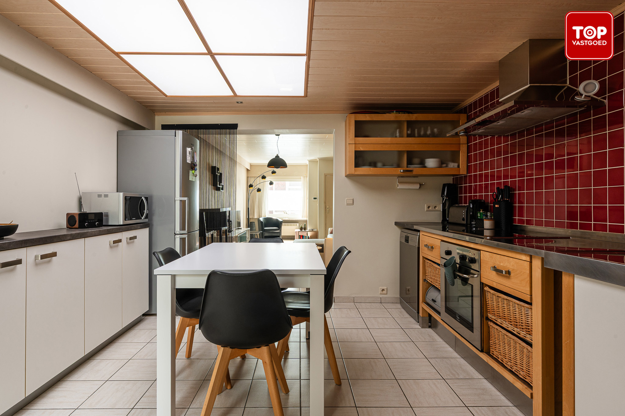 Instapklare woning met 2 slaapkamers en ruime koer in hartje Gentbrugge. - foto 5