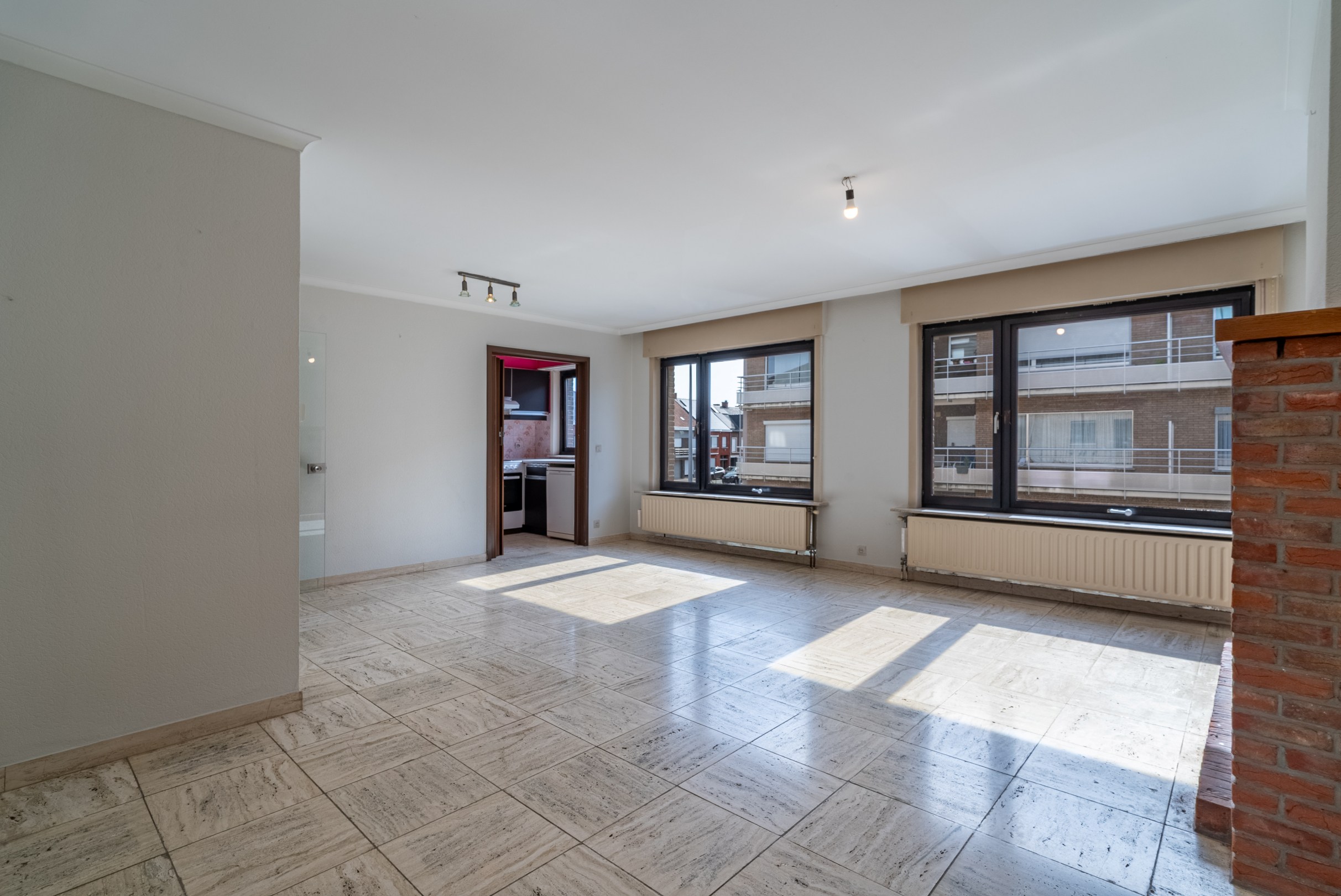 Interessant investeringsappartement met garage in het centrum van Roeselare - foto 4