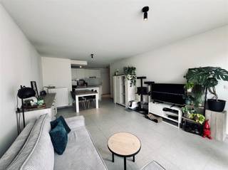 Dit gelijkvloer appartemens is gelegen in het centrum. U beschikt over een ruim terras en onderhoudsvriendelijke tuin, een achterliggende...