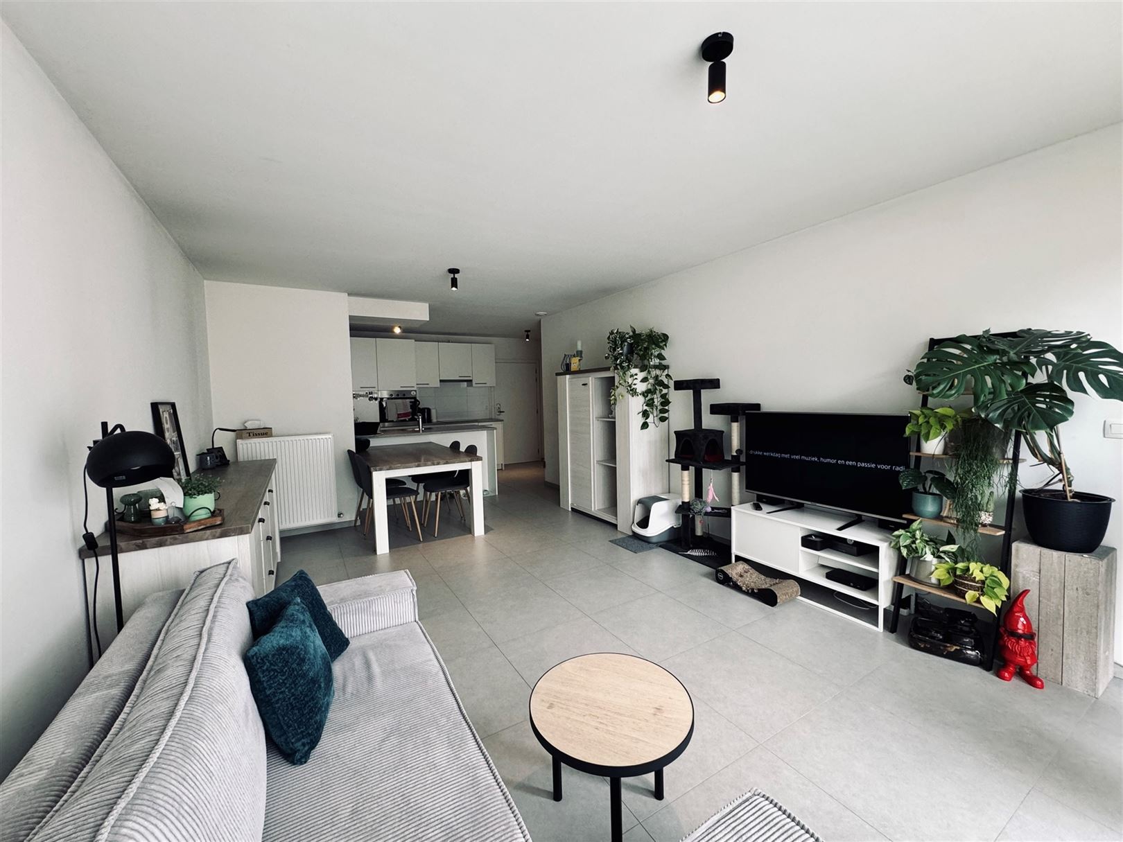 Apartment for rent in Verrebroek with 2 bedrooms - photo 2