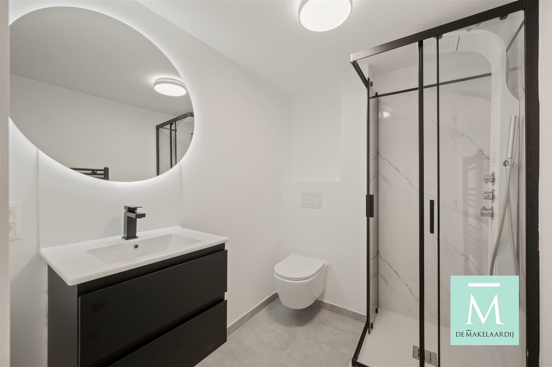 STUDENTS ONLY! Gemeubelde studentenkamer in hartje Mechelen - EERSTE BEWONING NA RENOVATIE  - foto 3