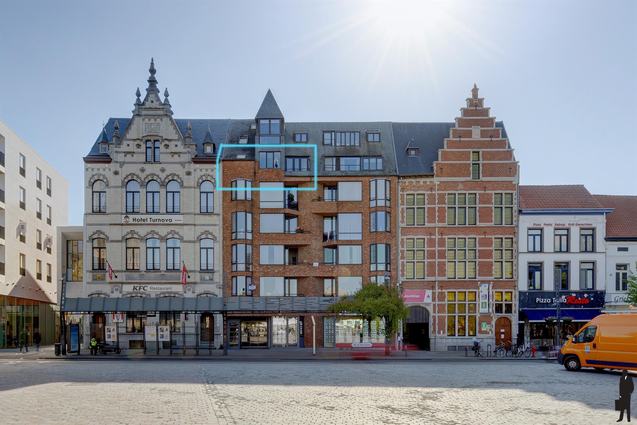2-slaapkamerappartement op de Grote Markt van Turnhout - foto 1
