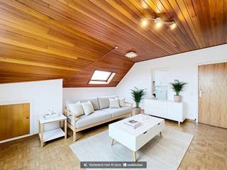 Lichtrijk appartement gelegen in een residentiele wijk in Meise<br /><br />Mooi en goed onderhouden appartement op de vierde en tevens bovenste verdieping van een kleinschalig gebouw. Het appartement beschikt over een ruime inkomhal met apart toilet, een gezellige leefruimte met parket, een keuken met veel bergruimte, een badkamer met ligbad en aansluitingen voor een wasmachine, en een zeer ruime slaapkamer.<br /><br />Ideaal als eigen woonst én een interessante investeringsopportuniteit. <br />Gemeenschappelijke lasten: €150/maand (gemeenschappelijke kosten, lift en privatief waterverbruik+verwarming).<br /><br />Pluspunt: Nieuw dak en veluxen oktober 2026, dus nadien beter EPC<br /><br />Info en bezoeken: 02/262.45.78 - meise@weinvest.be