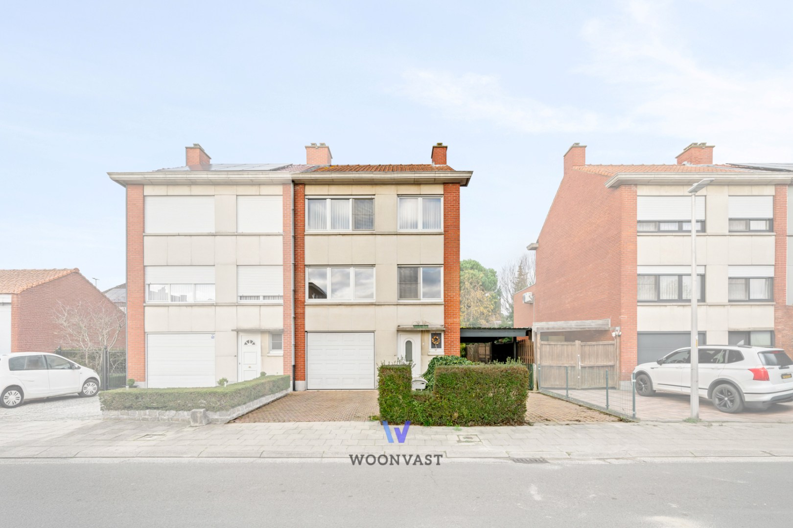 Ruime bel-etage ligt in een rustige wijk in Dendermonde! - foto 1