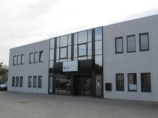 Business park met kantoren en polyvalente ruimte in een groene omgeving. Comfortabele en compacte units, enkele reeds opnieuw ingericht. Sommige...