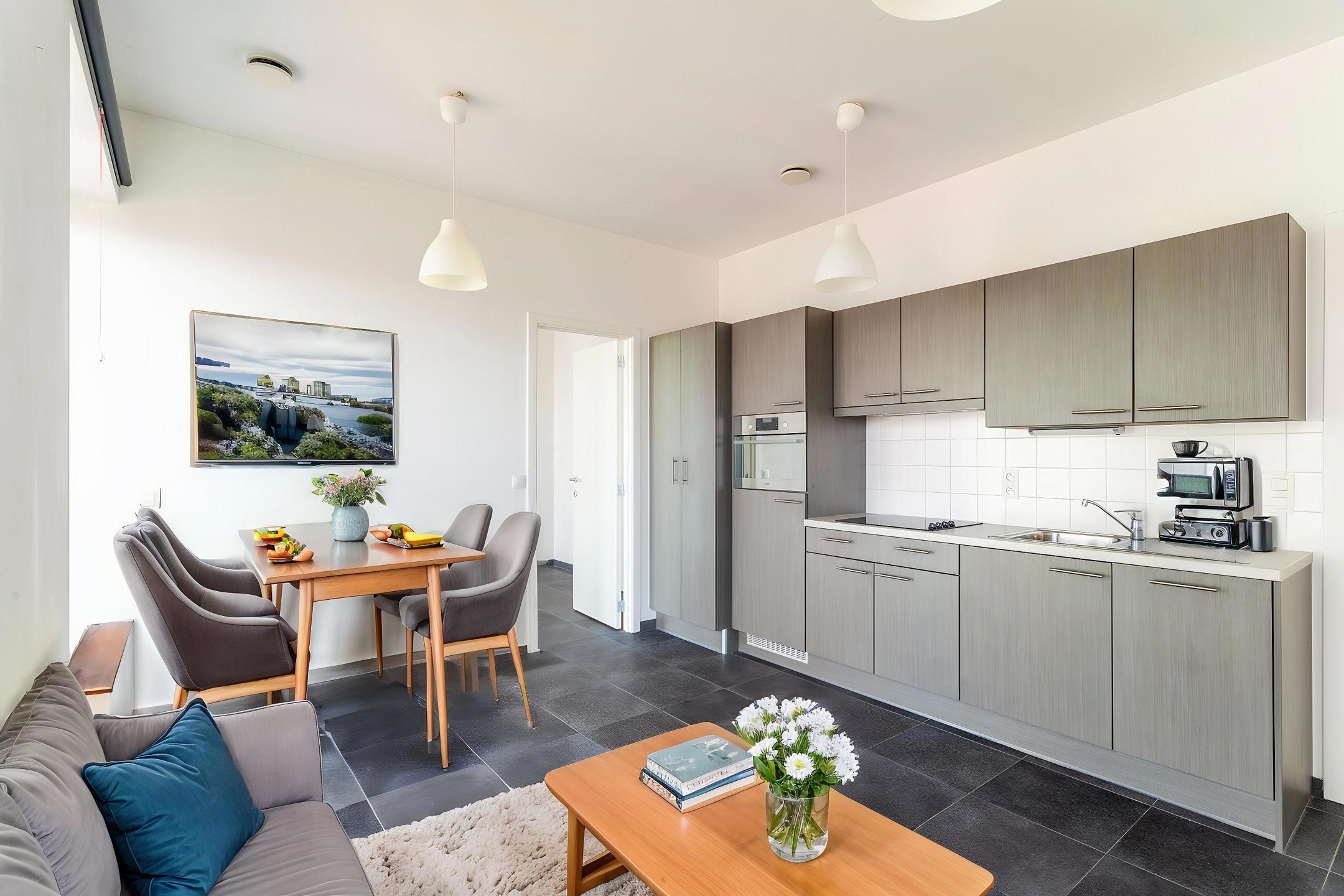 Lichtrijk appartement met prachtig zicht in de Lichttoren van Antwerpen - foto 2