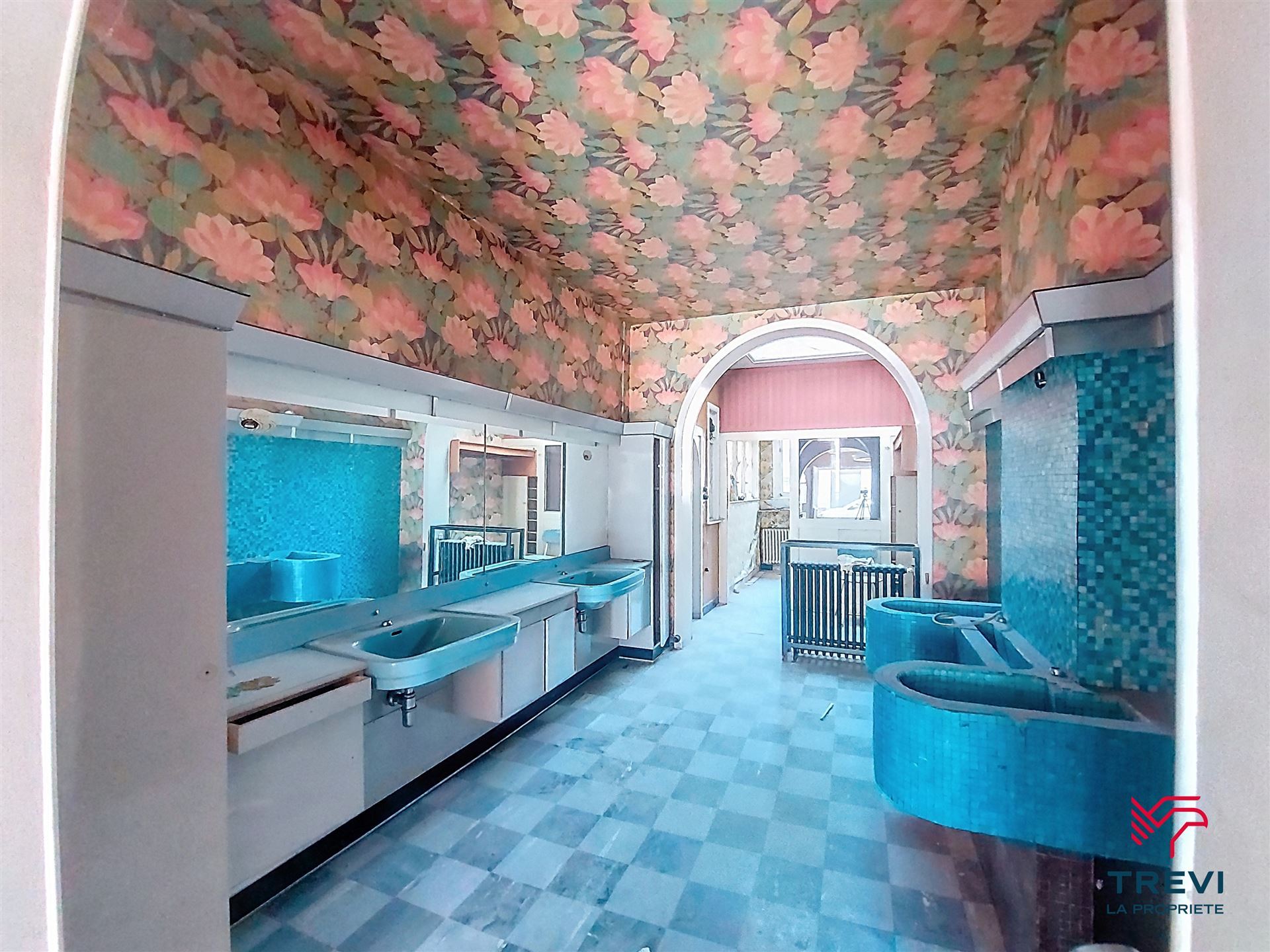 Commercial for sale in Marcinelle with 2 bedrooms - photo 4