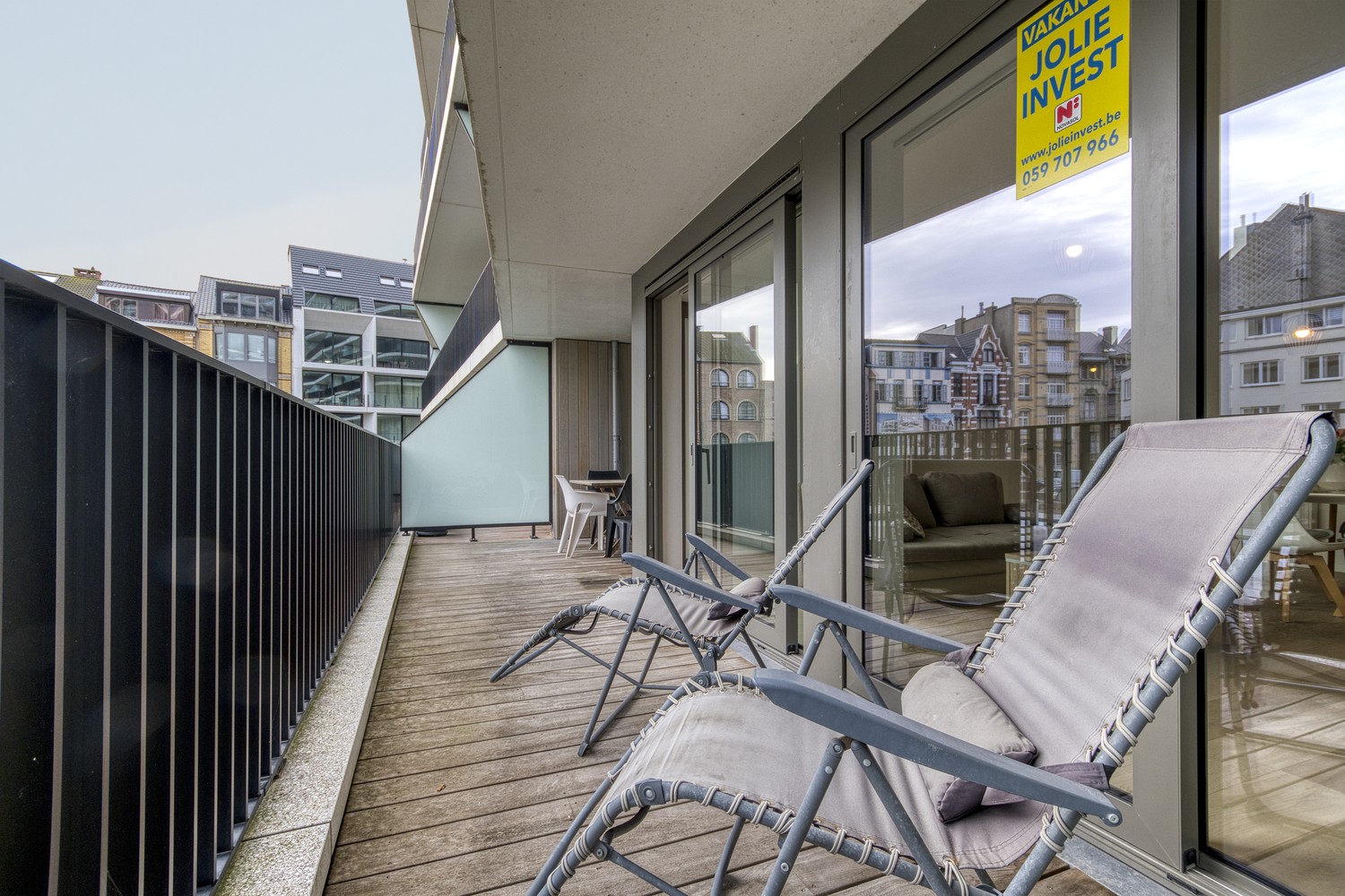 Modern ground floor apartment with sun terrace and pool view! - photo 3