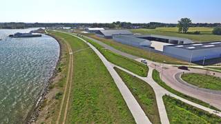 Agropolis is dé vestigingslocatie voor land- en tuinbouw (gerelateerde) bedrijven die een uniek, innovatief concept in huis hebben. Agropolis...