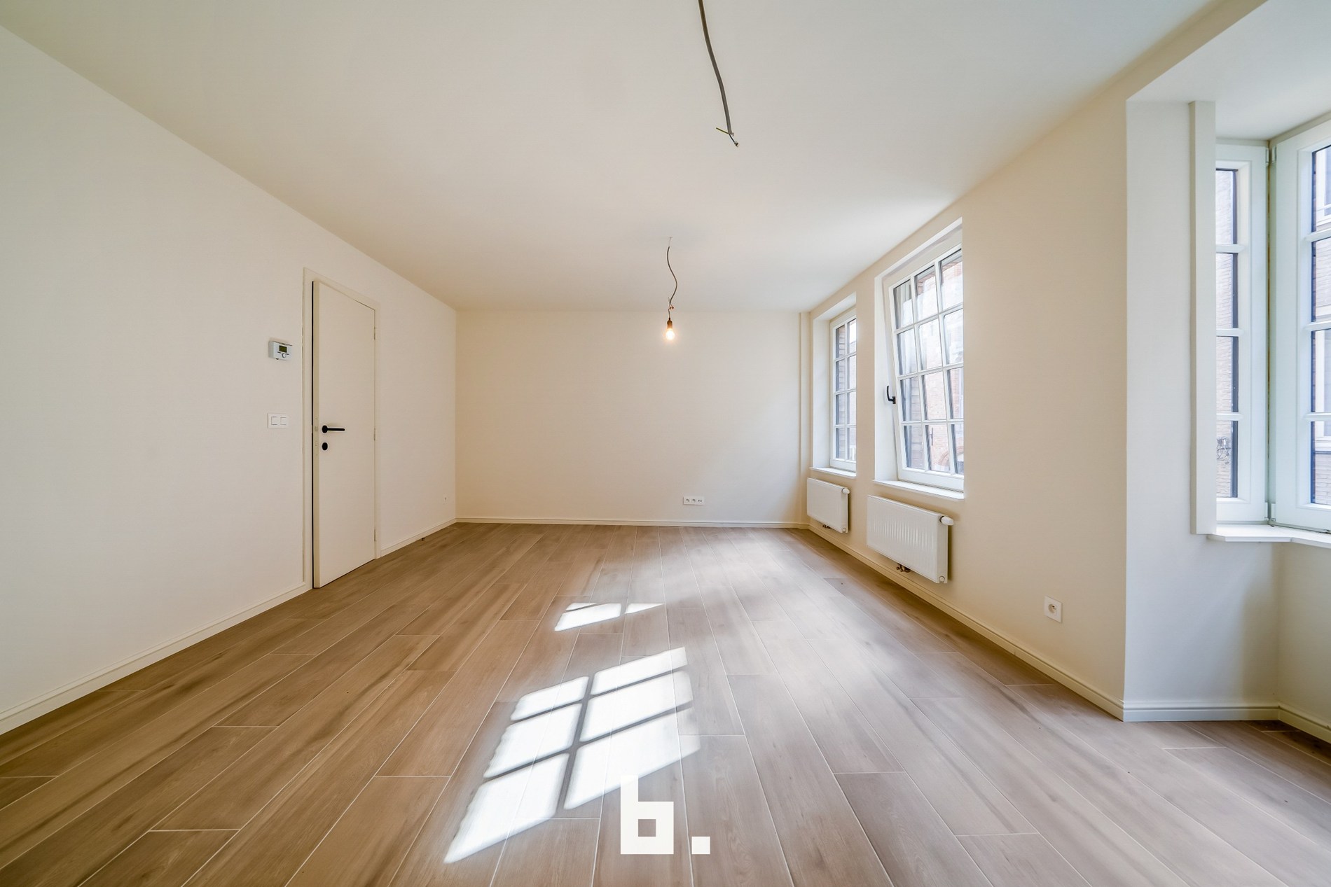 Gerenoveerd lichtrijk appartement - foto 5