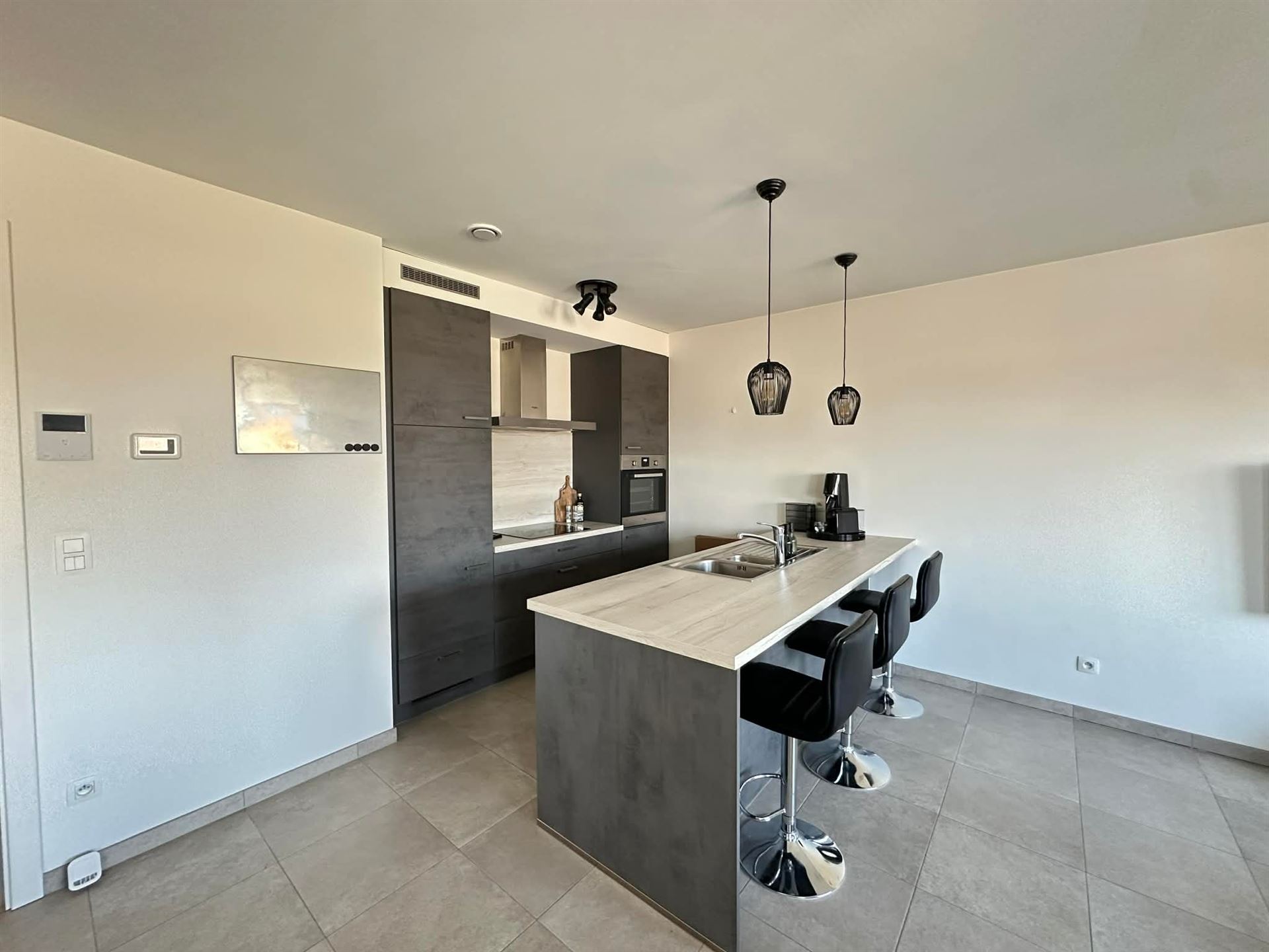 Nieuwbouw app. met 2 slpks, terras en gem. fietsenstalling - foto 4