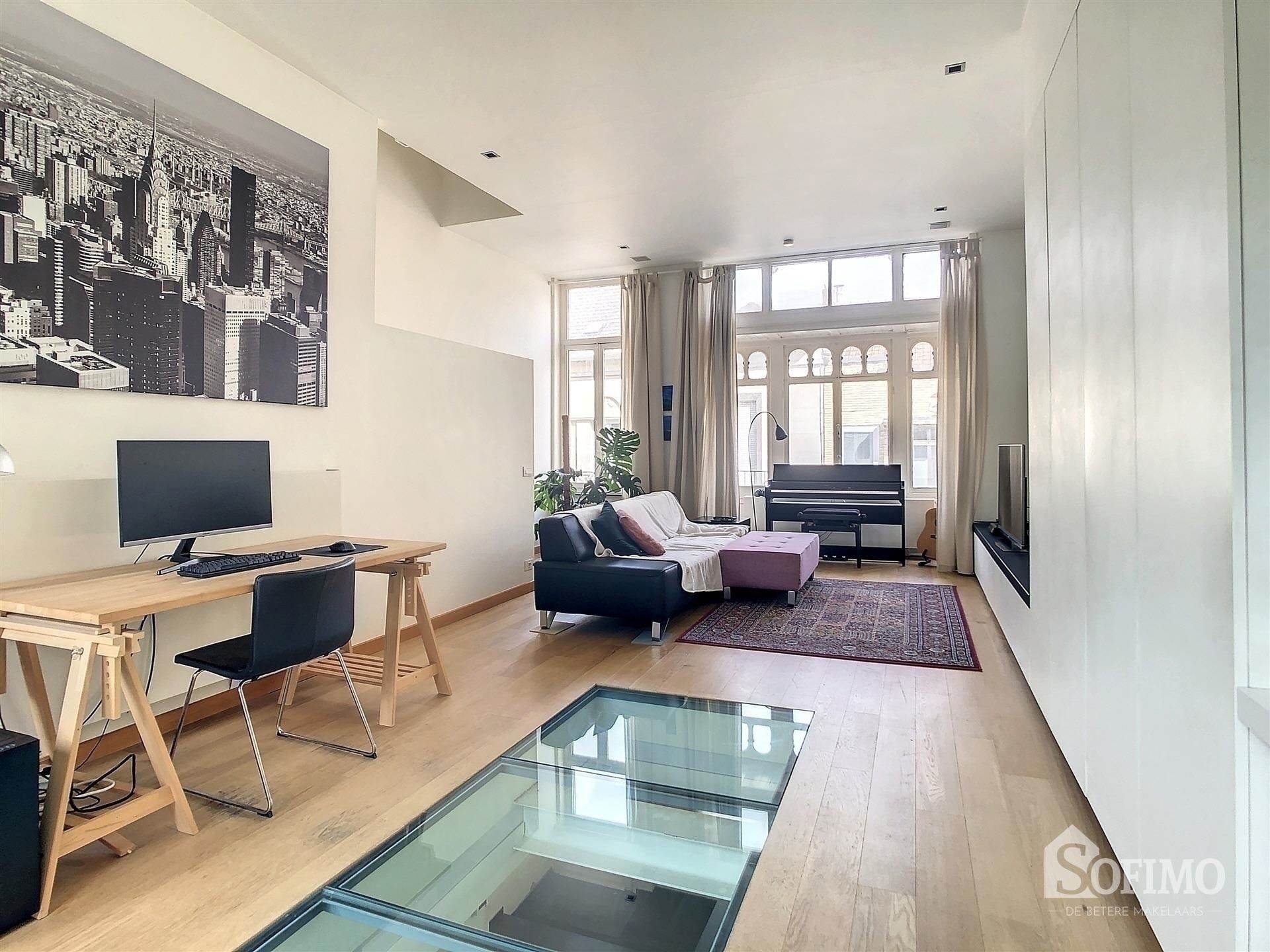 Instapklaar HERENHUIS (4-etage) met 3 slaapkamers en 2 terrassen  - foto 2