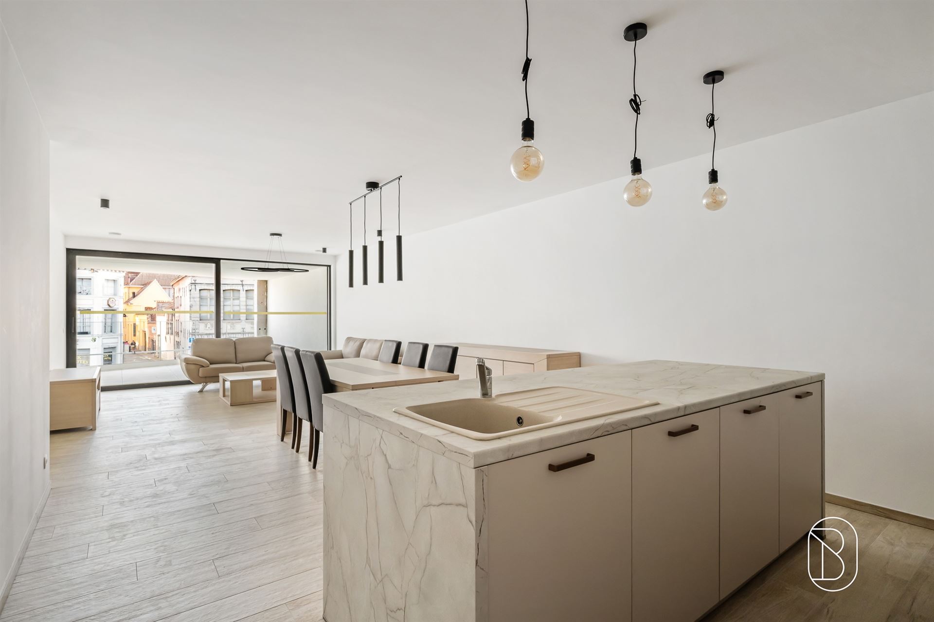 Luxe-app. met zuidgerichte terrassen, pal in het centrum! - foto 4