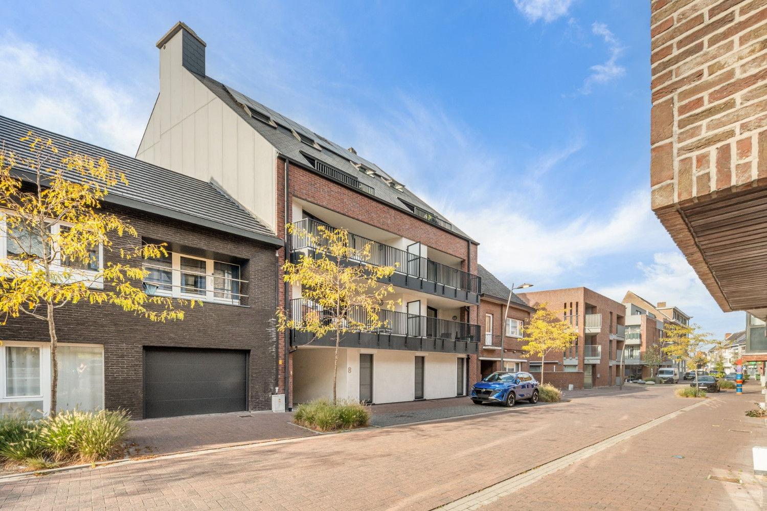 Modern en licht Duplexappartement met 3 slk berging en autostpl - foto 2