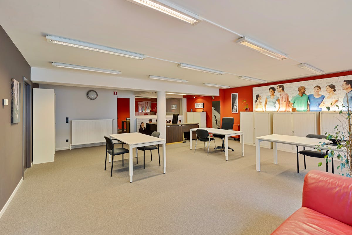 Kantoor van ca.116m² te koop in Roeselare - foto 3