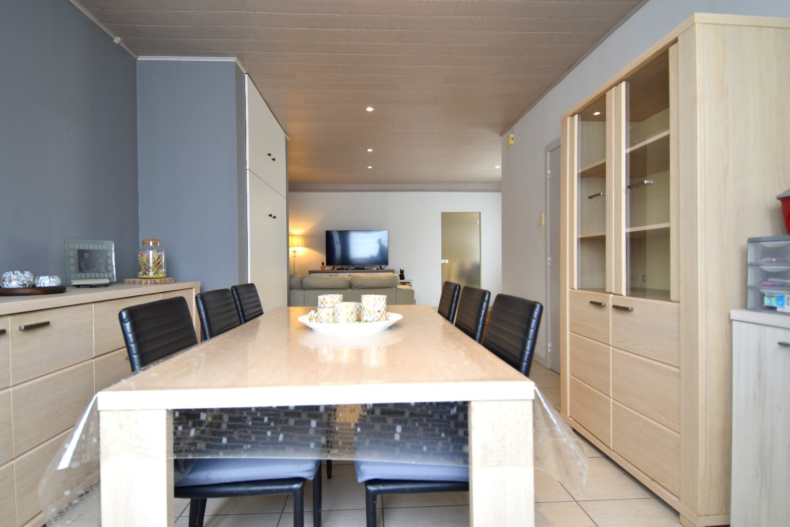 Halfopen bebouwing met 3 slaapkamers, tuin en garage te koop in doodlopende straat te Wevelgem - foto 5