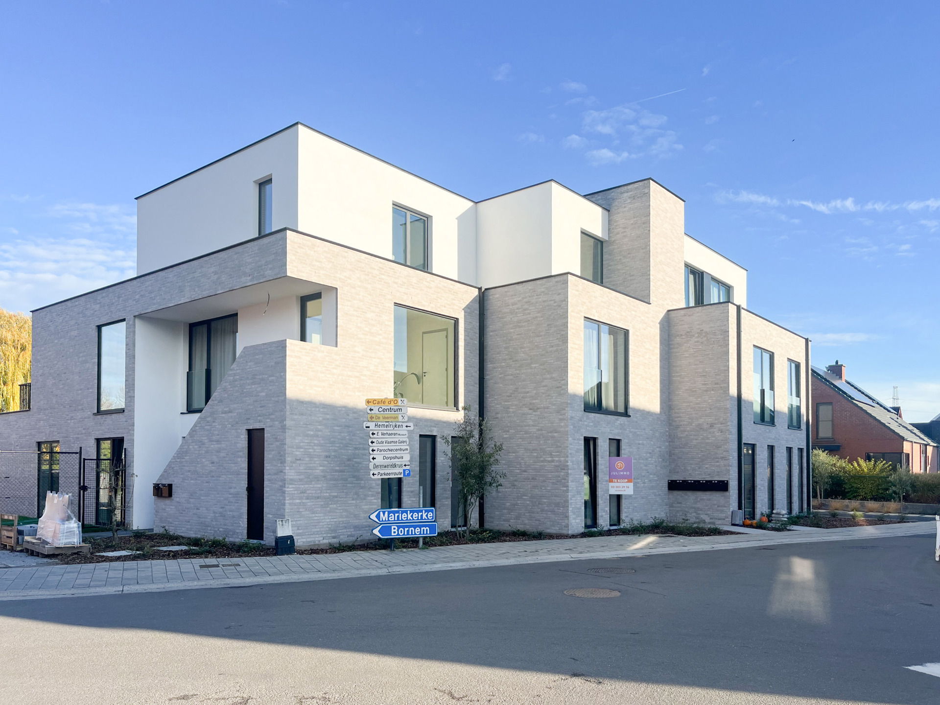 Garage for sale in Sint-Amands - photo 4