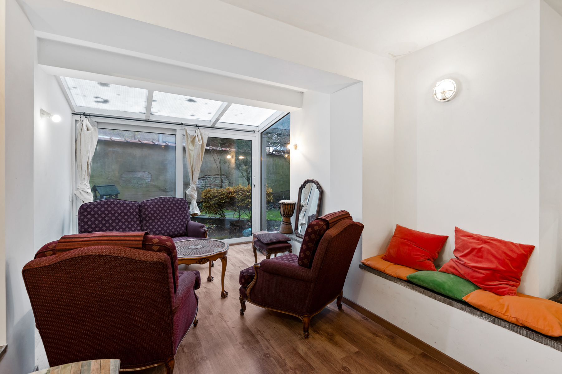 Rendabele opbrengsteigendom met 8 units - foto 2