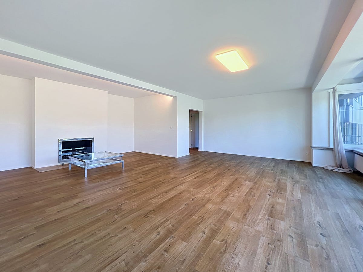 Ruim en stijlvol appartement te huur op toplocatie in Gent - foto 3