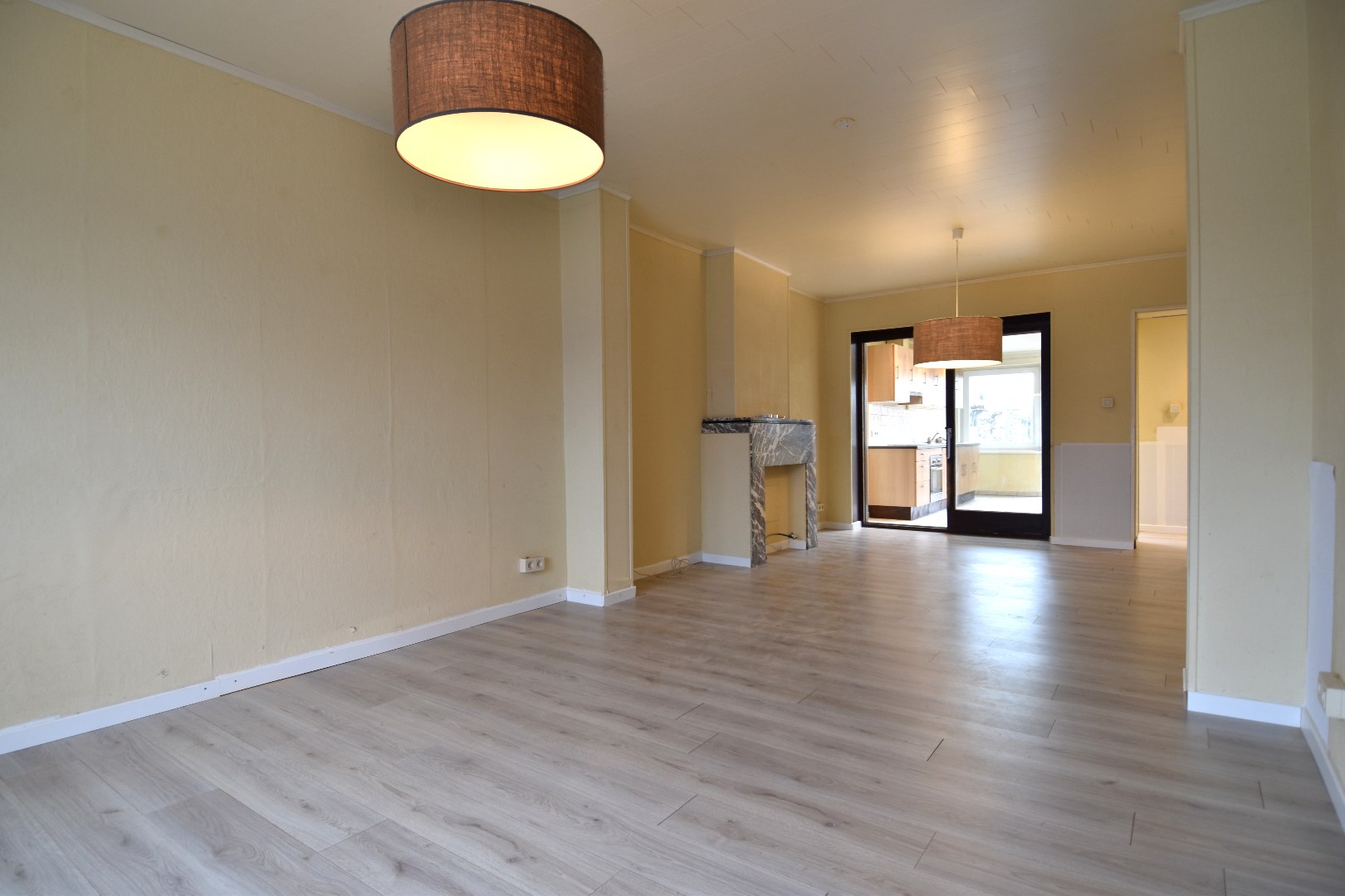 Stevige gezinswoning met 3 slaapkamers, tuin, garage én uitstekende bereikbaarheid te koop in Wevelgem - foto 4