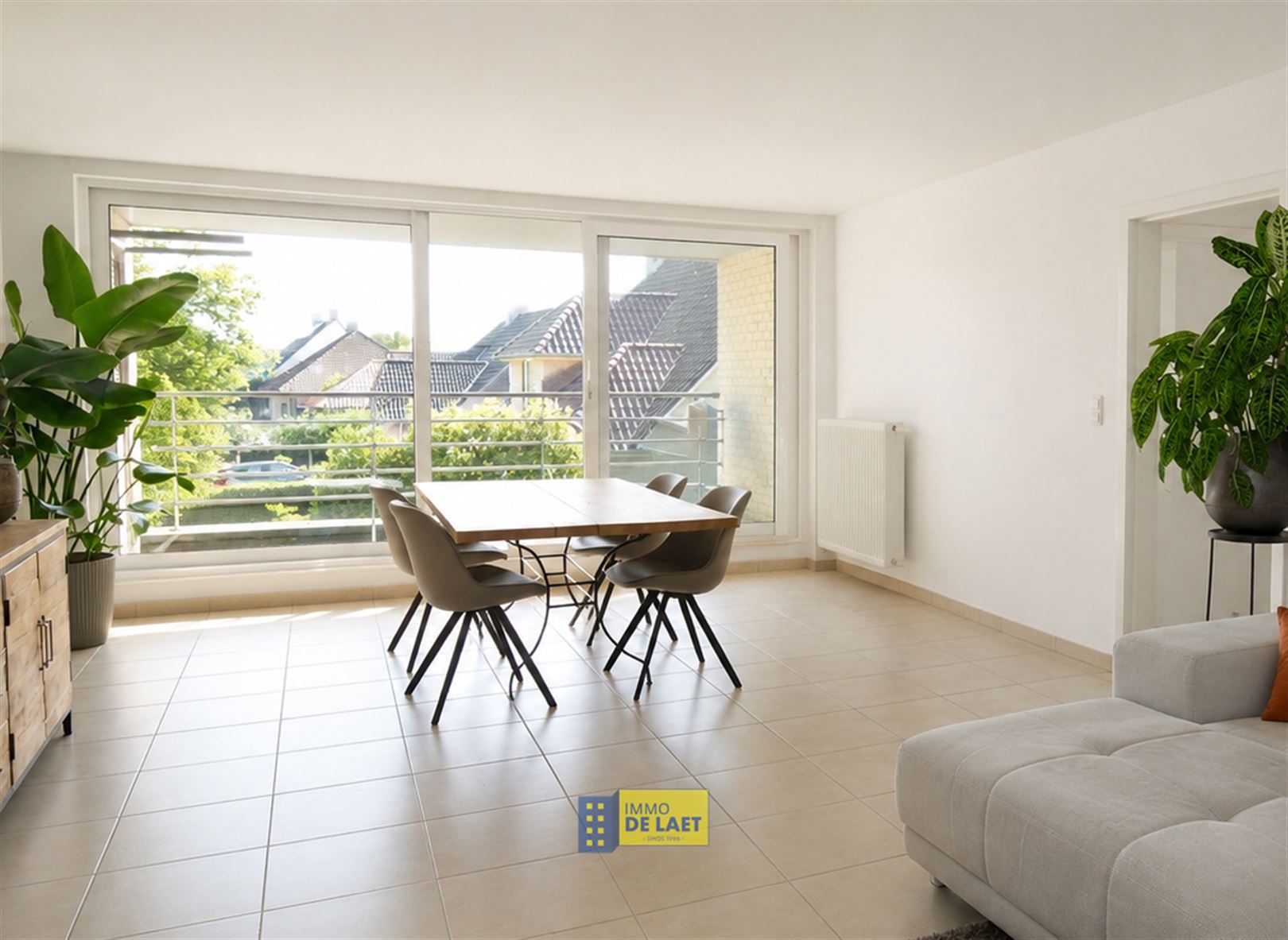 Appartement met twee slaapkamers en riant terras - foto 4