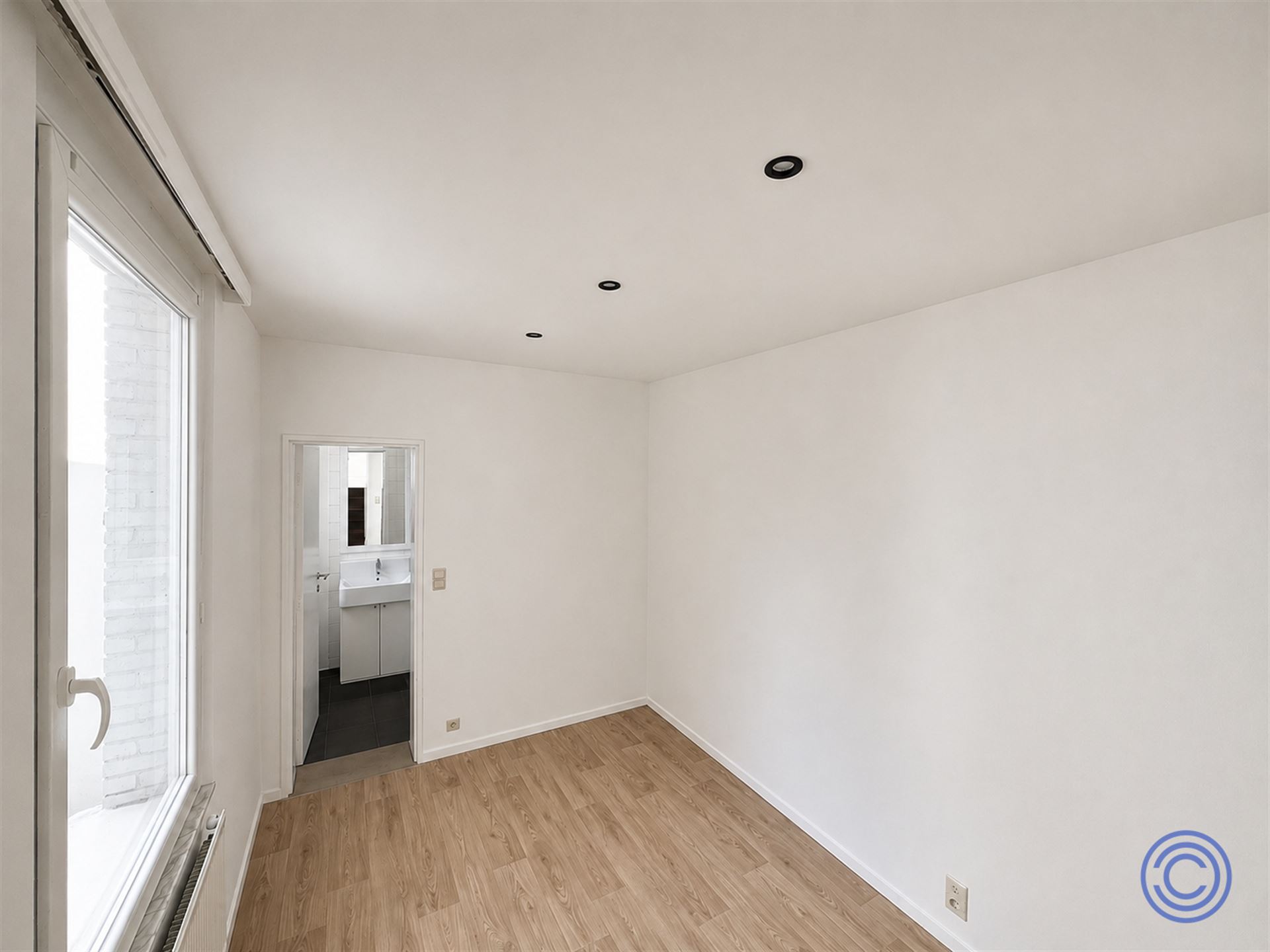 Apartment for rent in Antwerp with 1 bedroom - photo 5