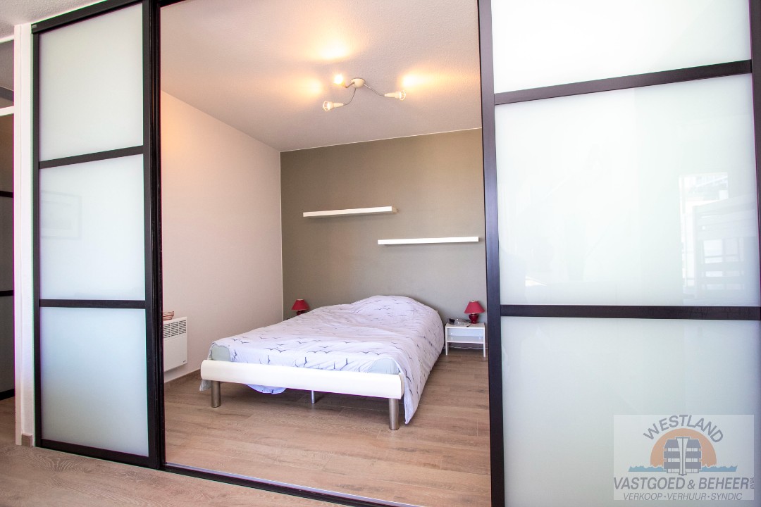 Appartement prêt à emménager avec 1 chambre et un coin nuit à vendre au cœur de Nieuport-Bains. - photo 5