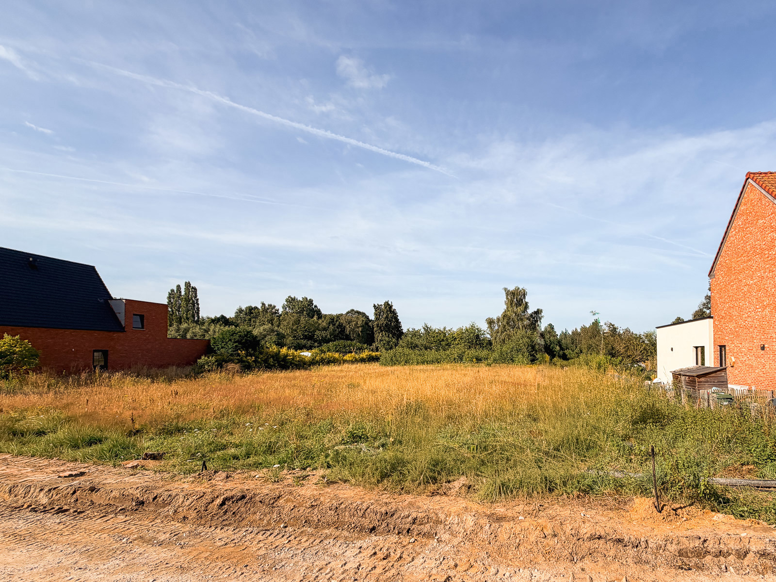 Ruim perceel in een rustige en groene omgeving - foto 4