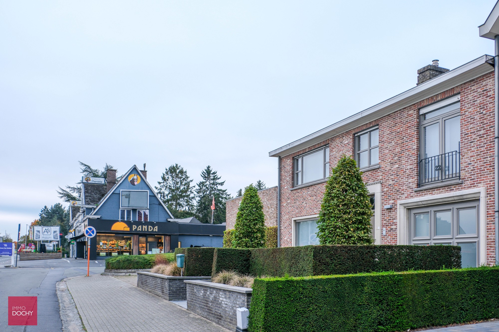 Kwalitatief afgewerkte villa met ruime garage en tuin | Gentsesteenweg - foto 3