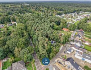 BOUWGROND VAN 10A 63CA VOOR OPEN BEBOUWING TE LANAKEN !<br /><br />We vinden deze open bouwgrond van 10a 63ca terug te Lanaken.<br /><br />Voor meer informatie, neem zeker een kijkje op onze website via de volgende link: <br />https://www.sterkvastgoedmakelaars.be/detail/te-koop-grond-lanaken/7678859?dosearch=True&flowstatus=ForSale,ForSaleReserved,ForSaleWithBid,ToCompleteForSale,SoldUnderReserve,Sold&pageindex=1&pagesize=12&searchpage=ForSale&sortdirection=DESC&sortfield=pub_flowstatus&transactiontype=Sale