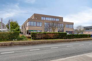 Patrimony company with rented office building on the Kontichsesteenweg in Aartselaar, near the A12.Description:...Location:...Details:...The...