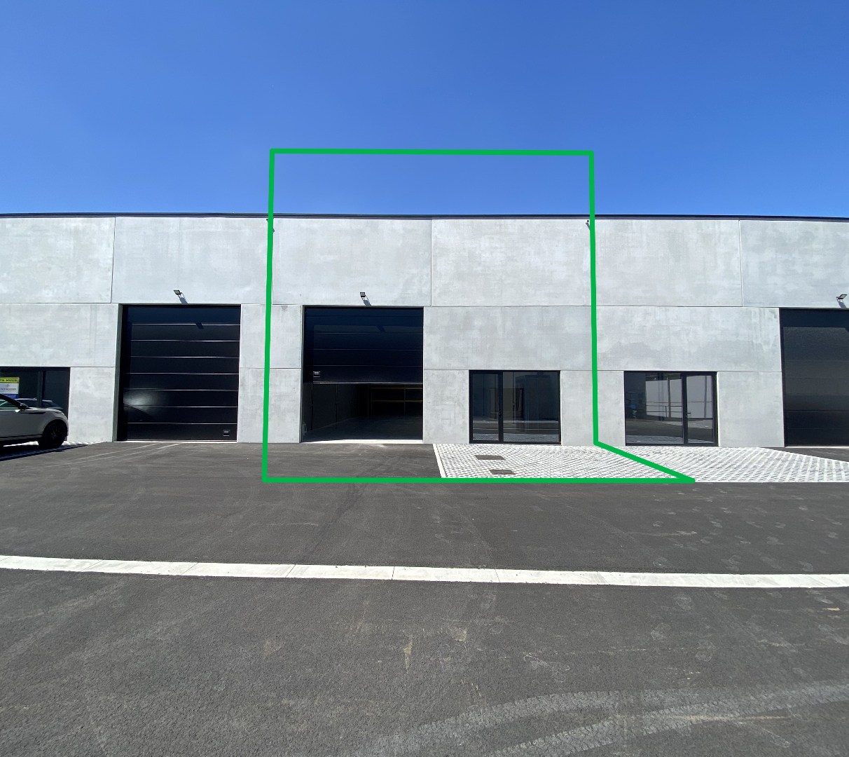 Te huur – KMO-unit / Magazijn in Sint-Eloois-Vijve - foto 3