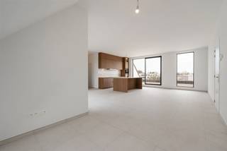 INDIEN U EEN BEZOEK WENST IN TE PLANNEN GELIEVE EEN BEZOEK AAN TE VRAGEN VIA WWW.HILLEWAERE.BE VIA DE RODE KNOPIn het centrum van Keerbergen vindt u...