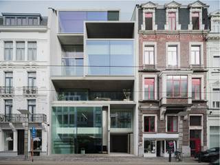 Domus Aurea - internationaal bekroonde wereldarchitectuur van Govaert en Vanhoutte Architecten. Exclusieve triplex penthouse (ca. 440 m² bvo) met...