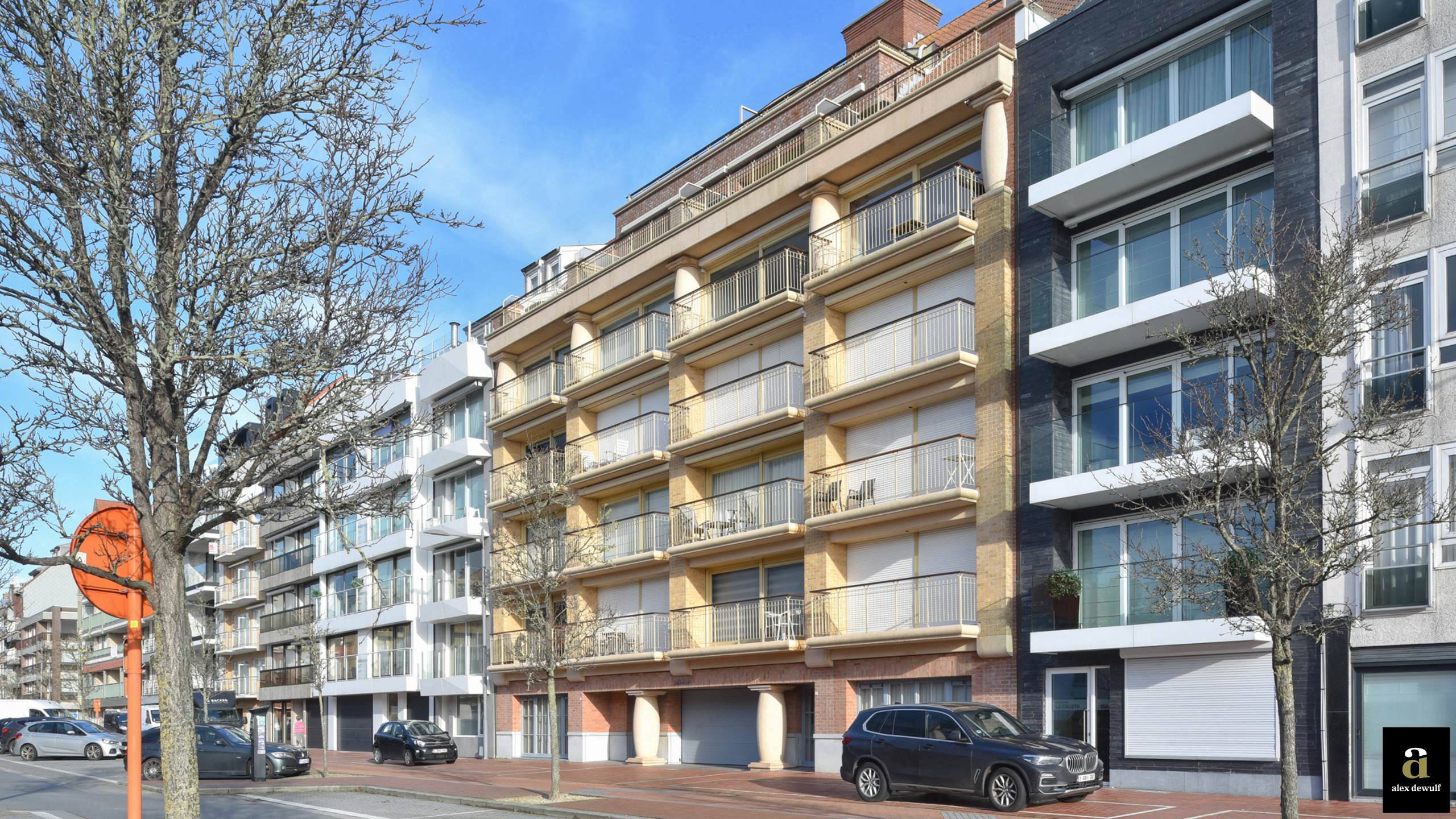 Lichtrijke studio in Koningslaan [Albertstrand - Knokke]. - foto 1