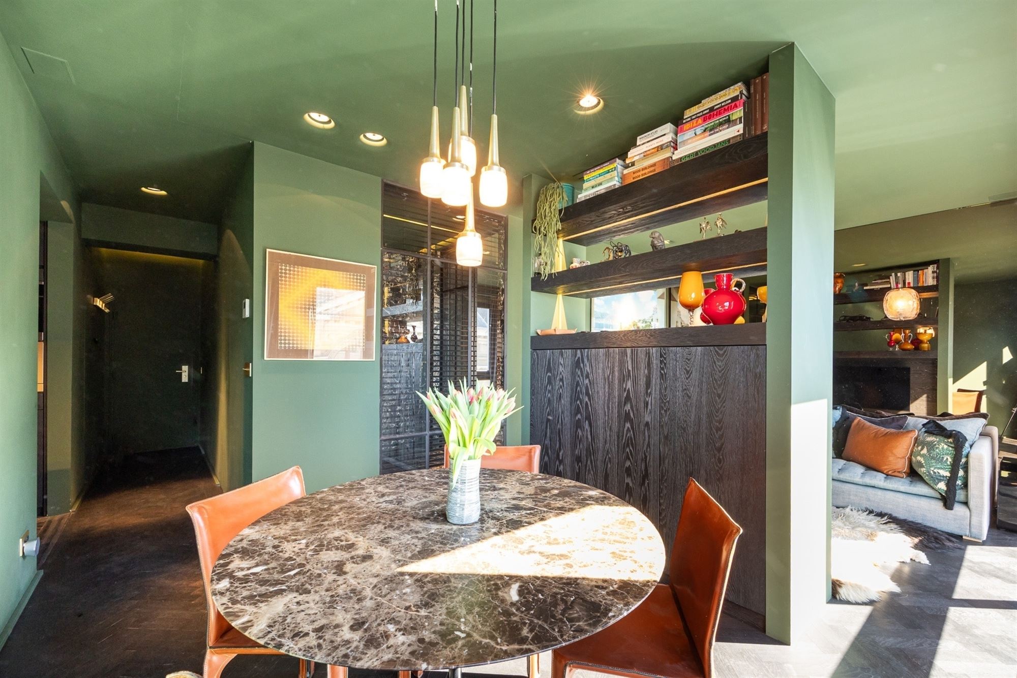 Gemeubeld gerenoveerd appartement op ideale locatie - foto 3