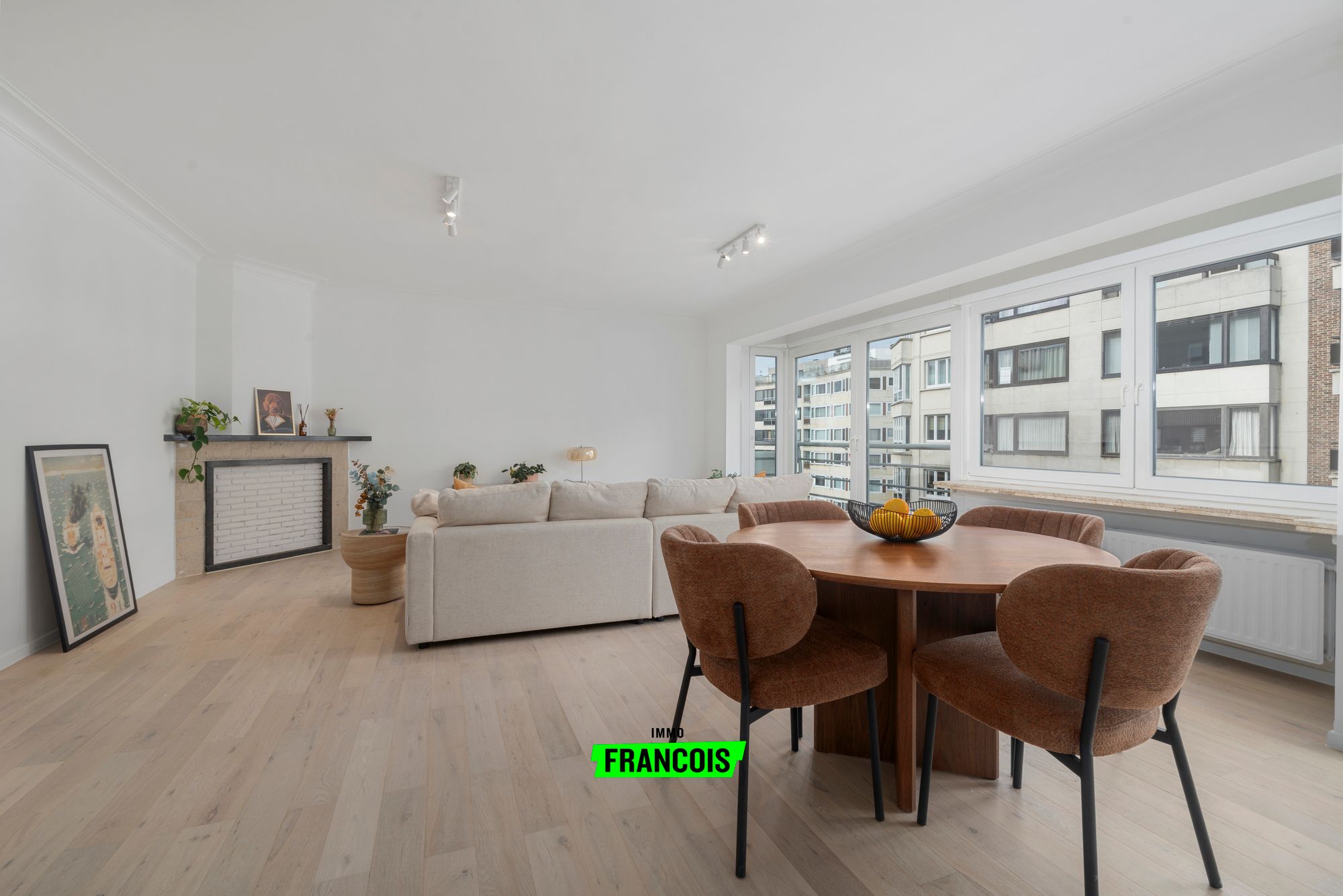 Volledig gerenoveerd appartement te centrum Oostende - foto 5