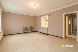 Rustig gelegen appartement op de gelijkvloerse verdieping met een vlotte bereikbaarheid naar de Rijksweg en de E403 in een...