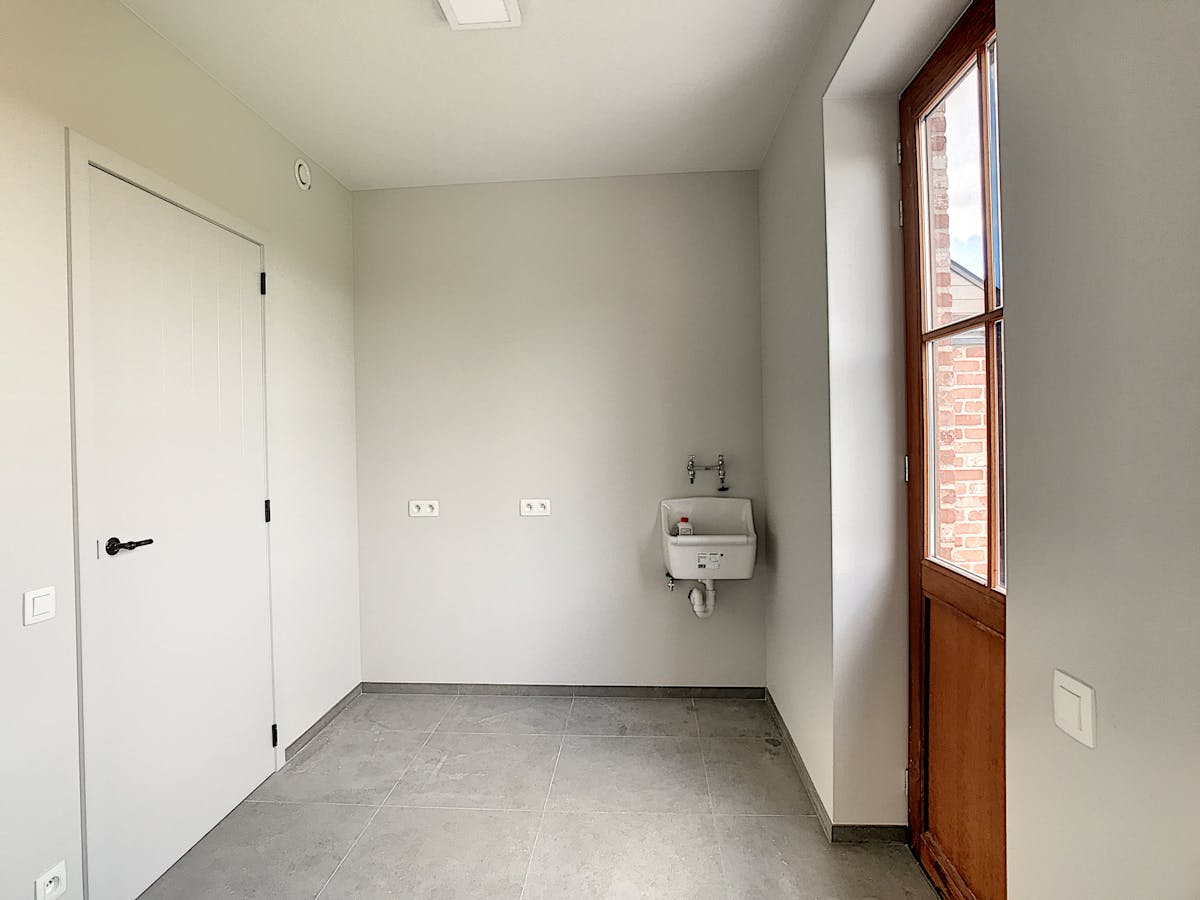 Instapklare nieuwbouwwoning met 3 slaapkamers, garage en zonnige tuin in Boezinge - foto 5