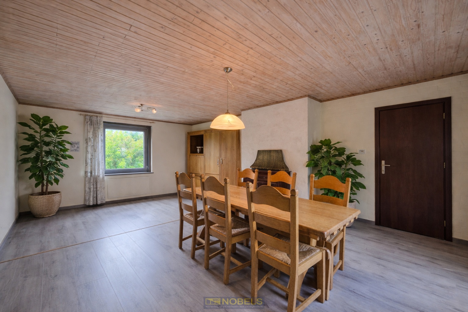 Te koop, te renoveren gezinswoning in landelijke omgeving te Zwalm! - photo 3