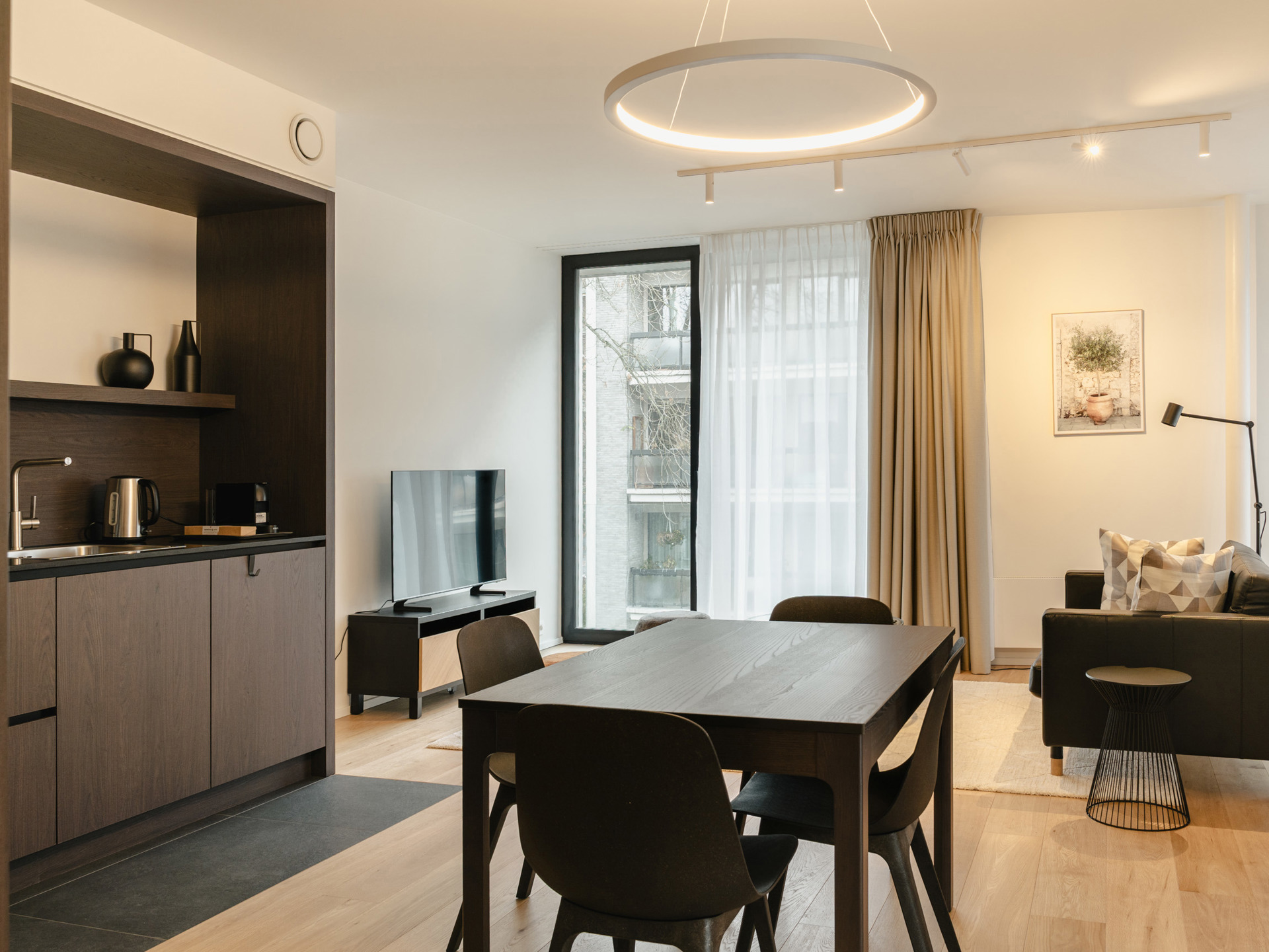 Apartment for rent in Woluwe-Saint-Lambert with 1 bedroom - photo 4