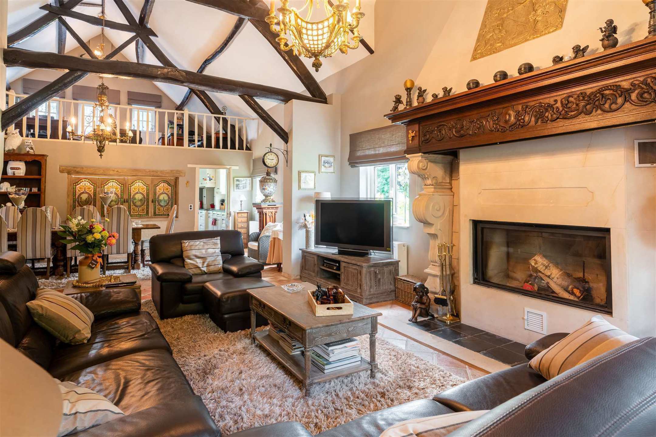 Prachtige (tweewoonst)hoeve op 1,7 ha met unieke ligging  - foto 4