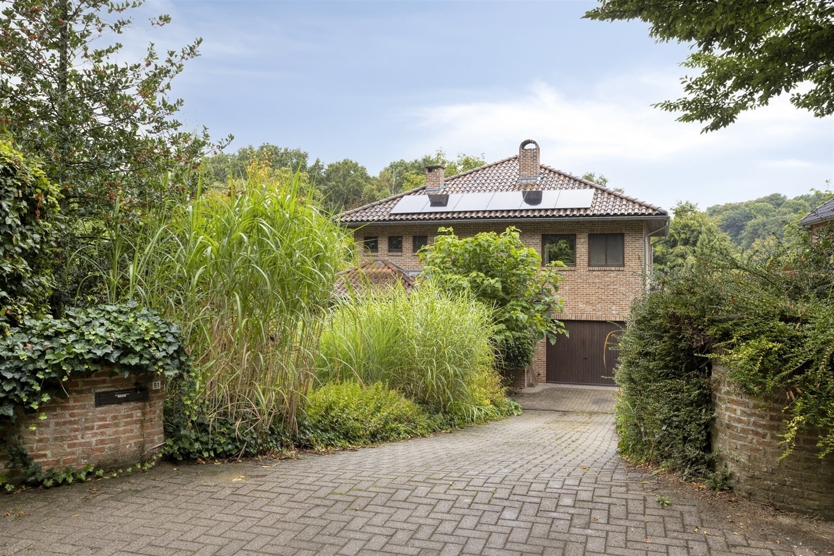 Unieke villa met 4 slpks in idyllische woonomgeving. - foto 4