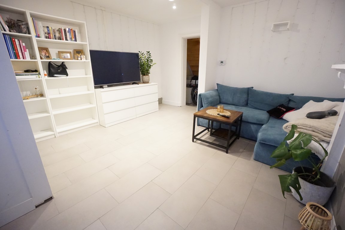 House for sale in Sint-Kruis with 1 bedroom - photo 2