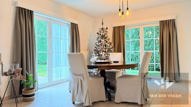 Mooie halfopen bebouwing in Stokrooie. - foto 3