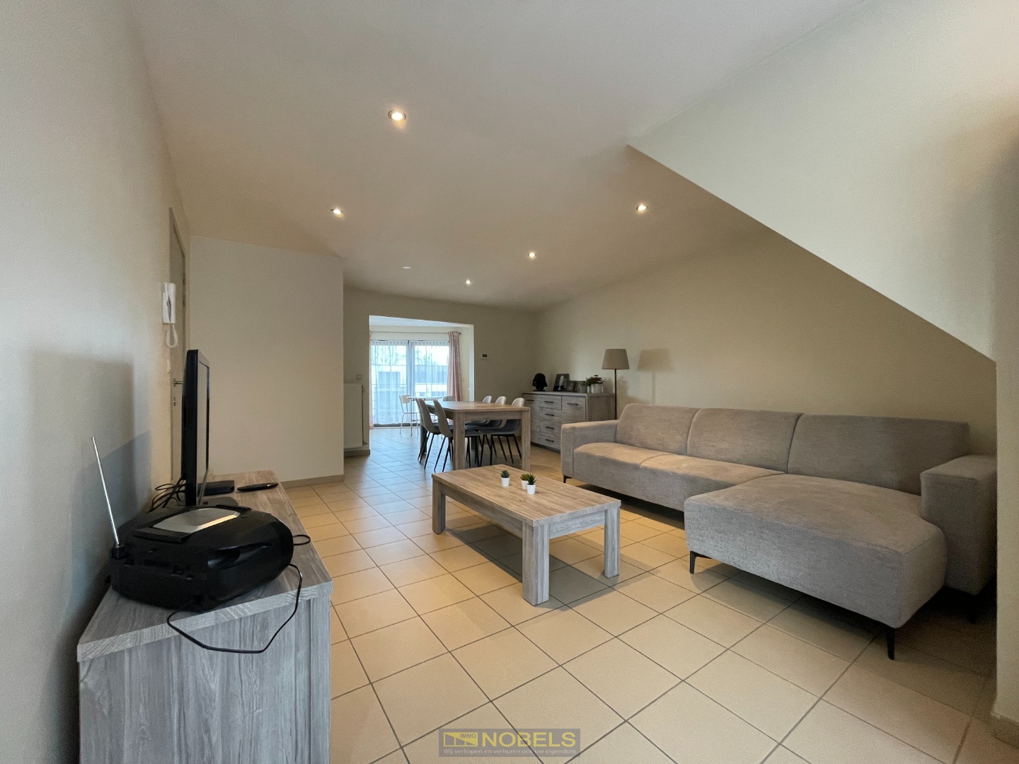 Te huur gezellig, instapklaar 2-slaapkamer appartement gelegen te Kluisbergen - foto 2